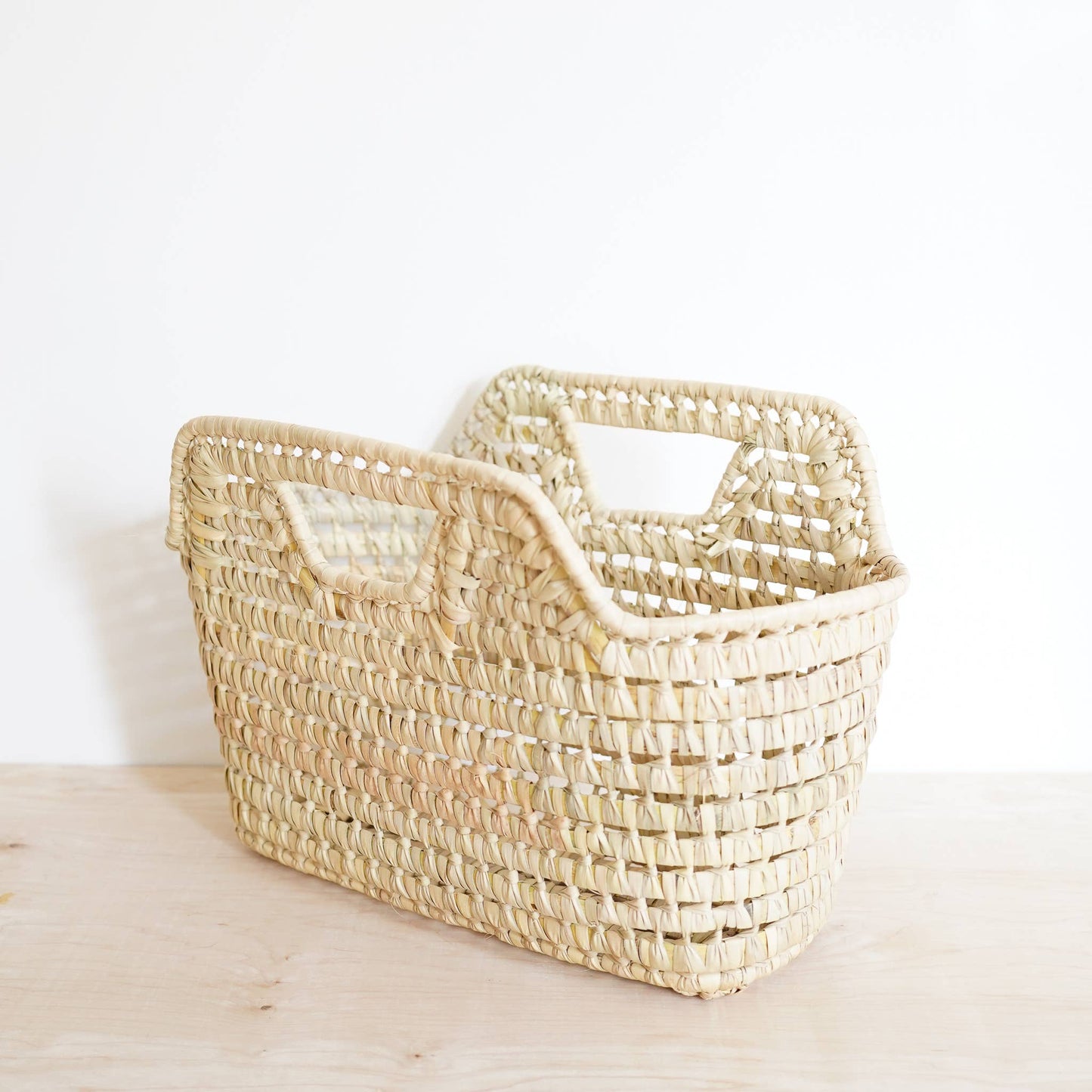 Open Weave Magazine Rack - Storage Basket