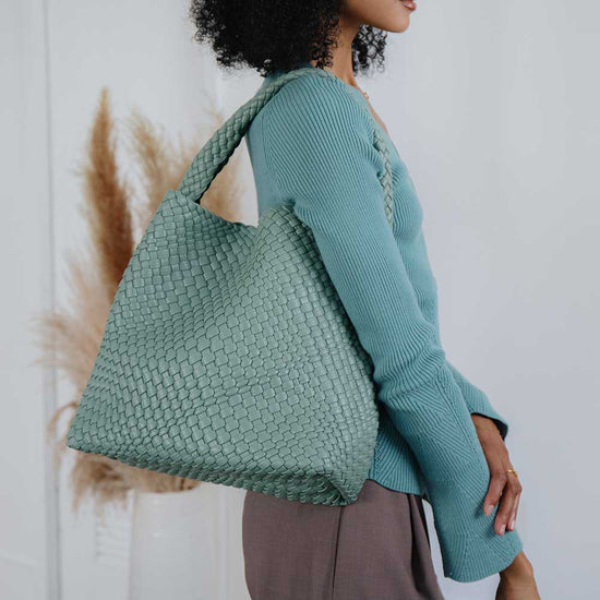 Johanna Shoulder Bag