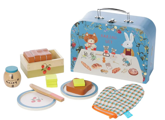 Forest Tales Baking Set