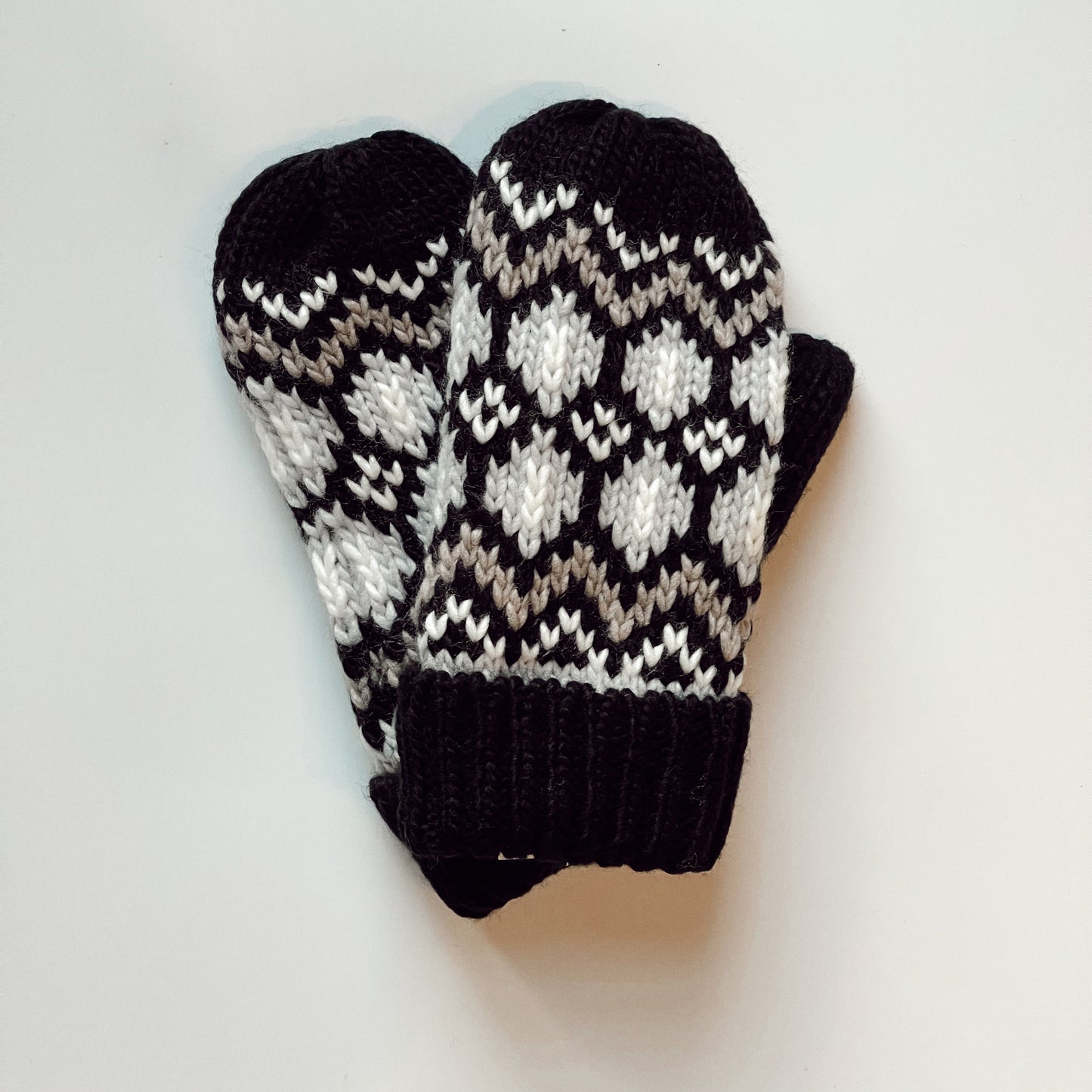 Black, Tan & White Patterned Mittens