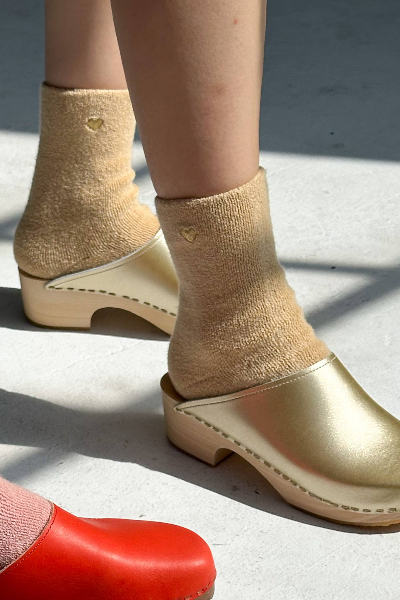 Cloud Socks: Gold Heart