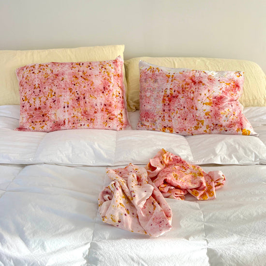 Botanically Dyed Silk Pillowcase: Standard