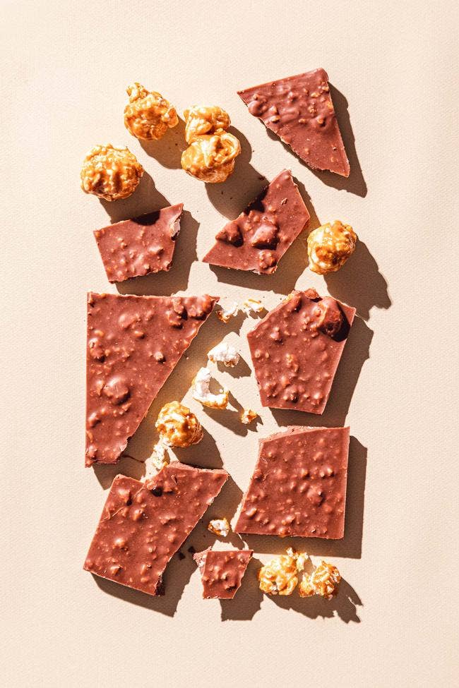 Drive In Milk Chocolate Caramelized Popcorn Bar