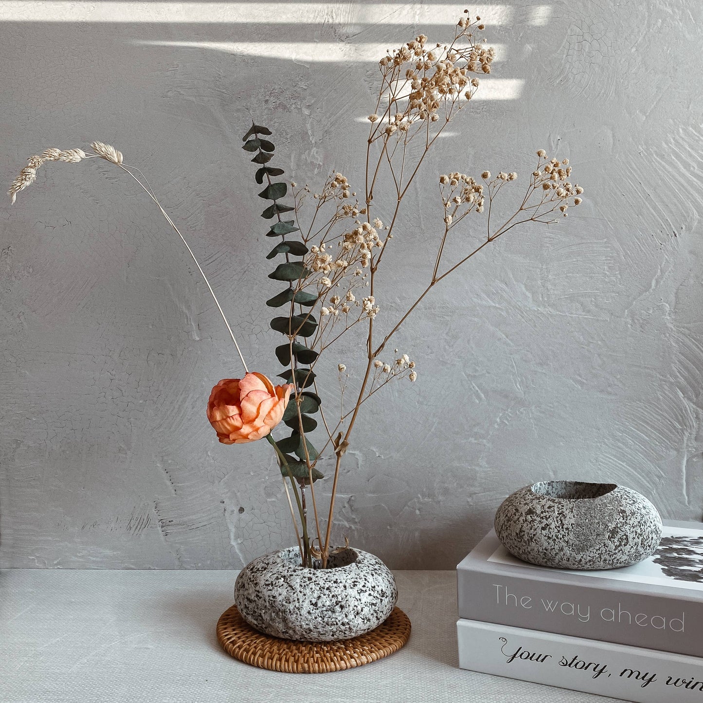 Beach Stone Ikebana Vase