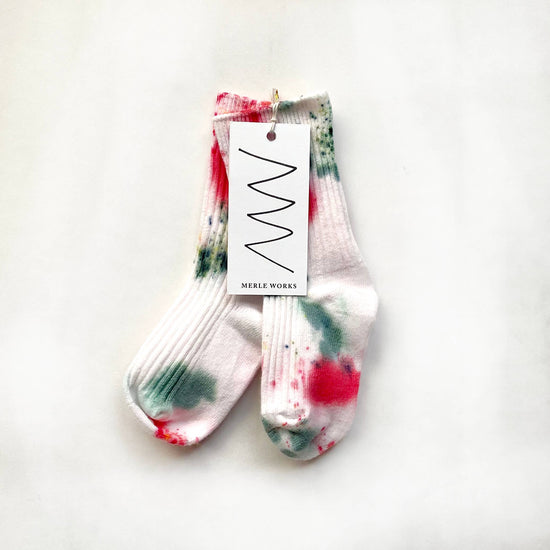 Jolly Tie-Dye Holiday Dressy Socks (Kids): Medium (sizes 8-1)